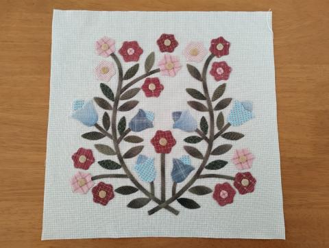 ばらとチューリップ