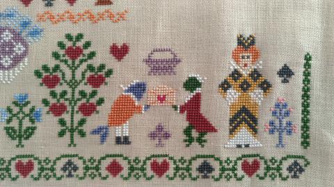 Alice in wonderland SAL 11