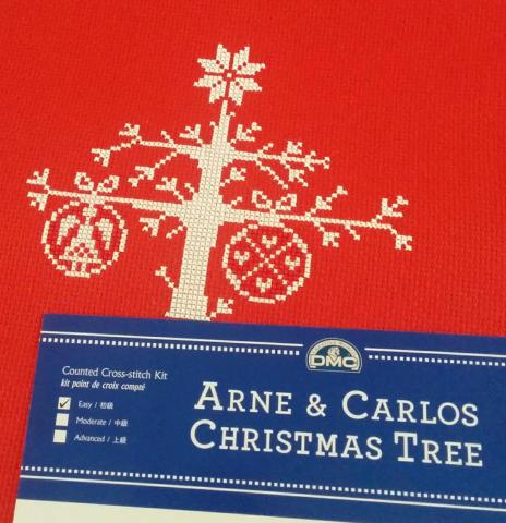 アルネ&カルロスのクリスマスツリー