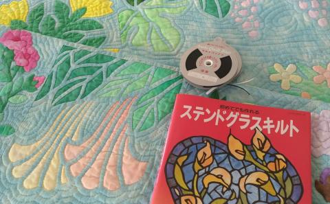ステンドグラスキルト